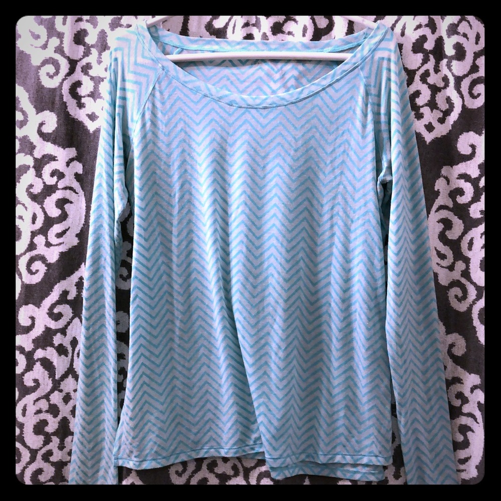 LuLulemon Yoga Top.